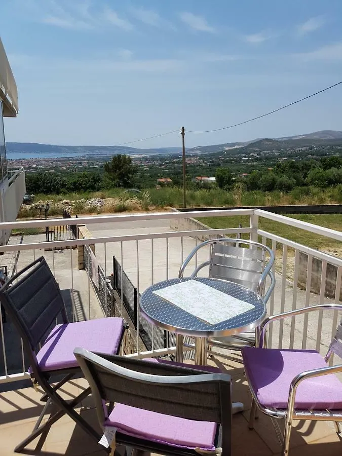 Apartments And Rooms Niki 2 Croatia