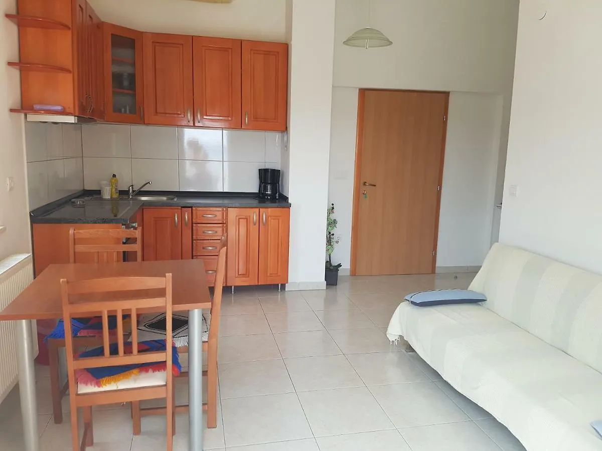 Apartments And Rooms Niki 2 Croatia